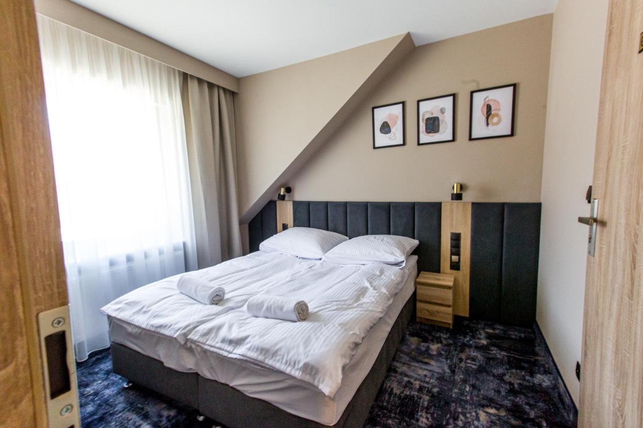 Motel Zodiak Sucha  Buitenkant foto
