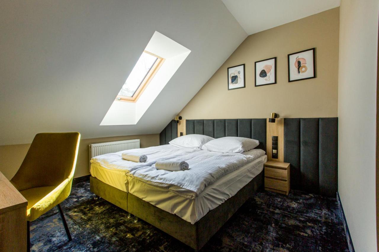 Motel Zodiak Sucha  Buitenkant foto