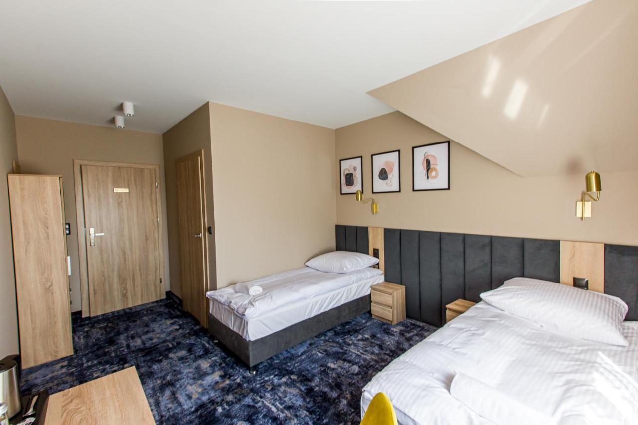 Motel Zodiak Sucha  Buitenkant foto