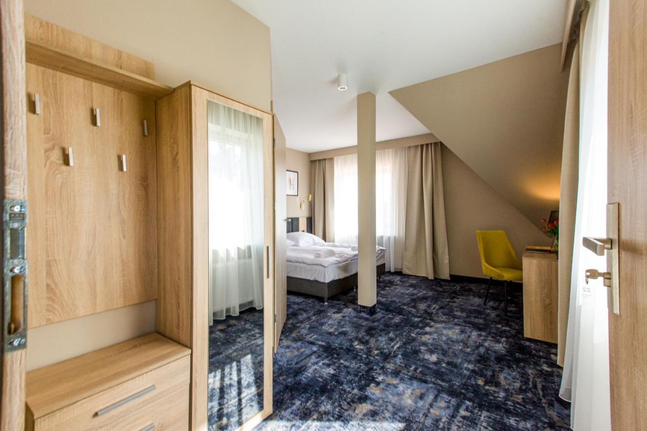Motel Zodiak Sucha  Buitenkant foto
