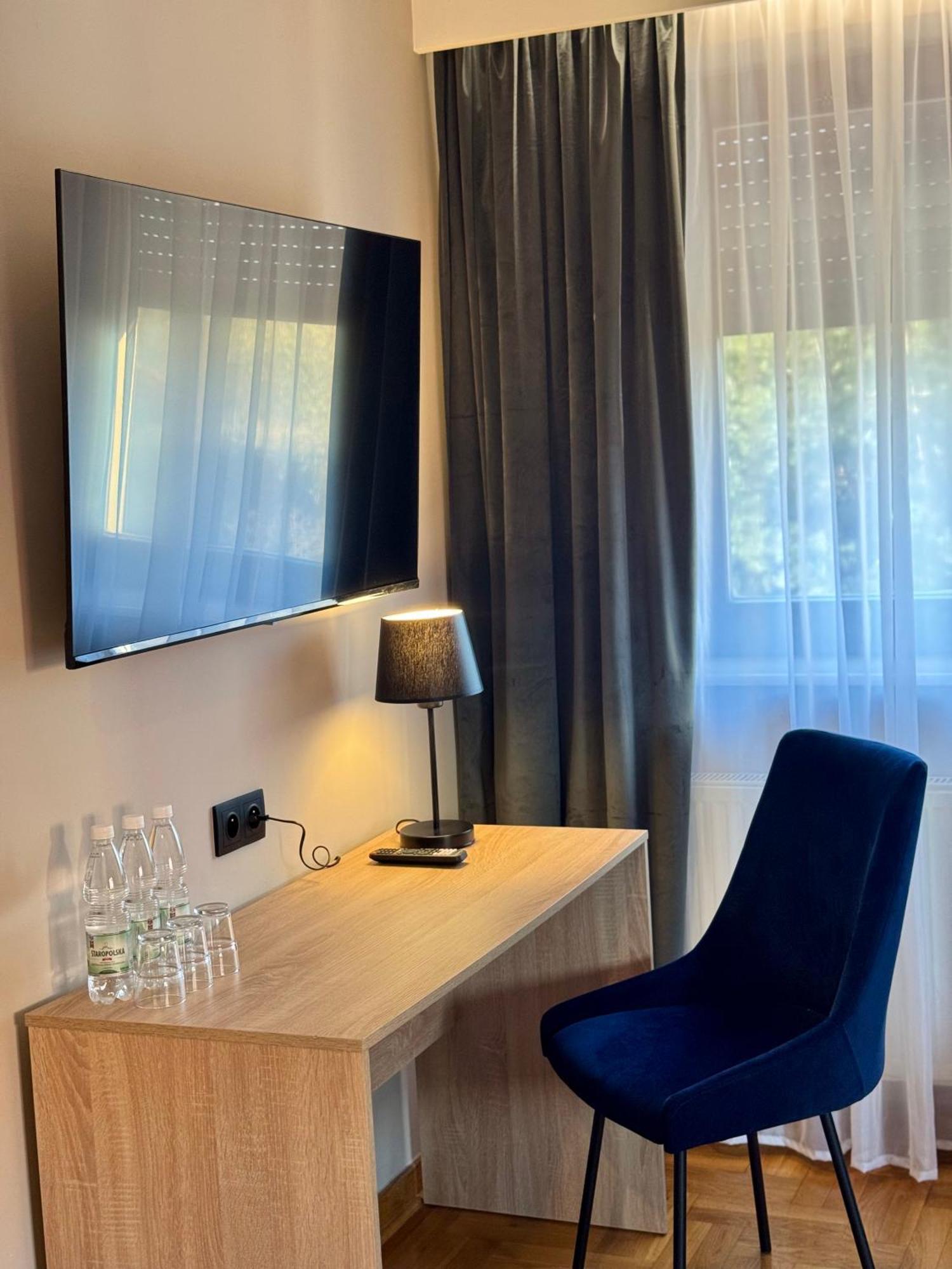 Motel Zodiak Sucha  Buitenkant foto