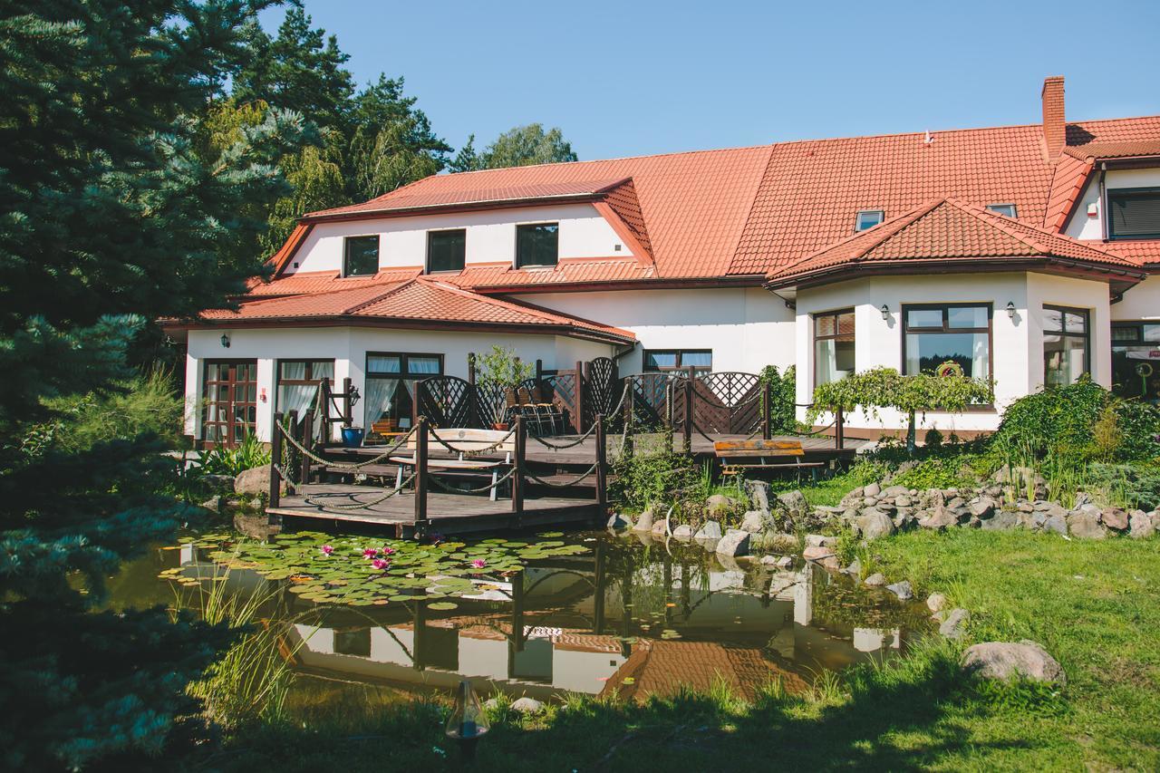 Motel Zodiak Sucha  Buitenkant foto